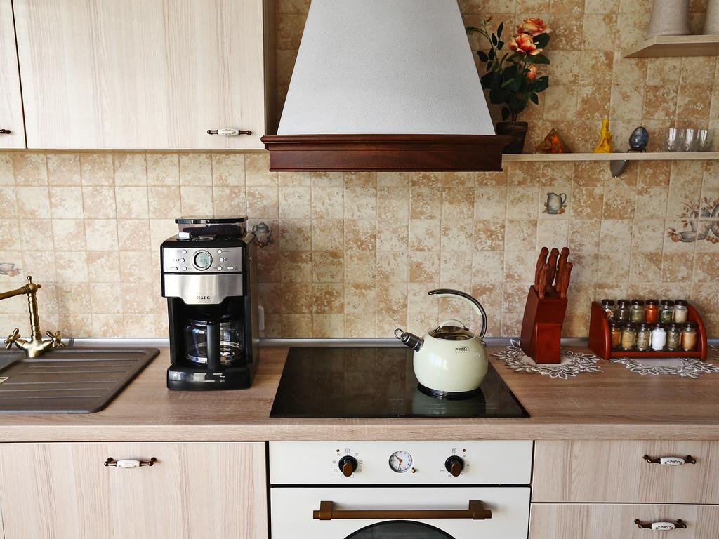 Juro Guest House Шяуляй Экстерьер фото